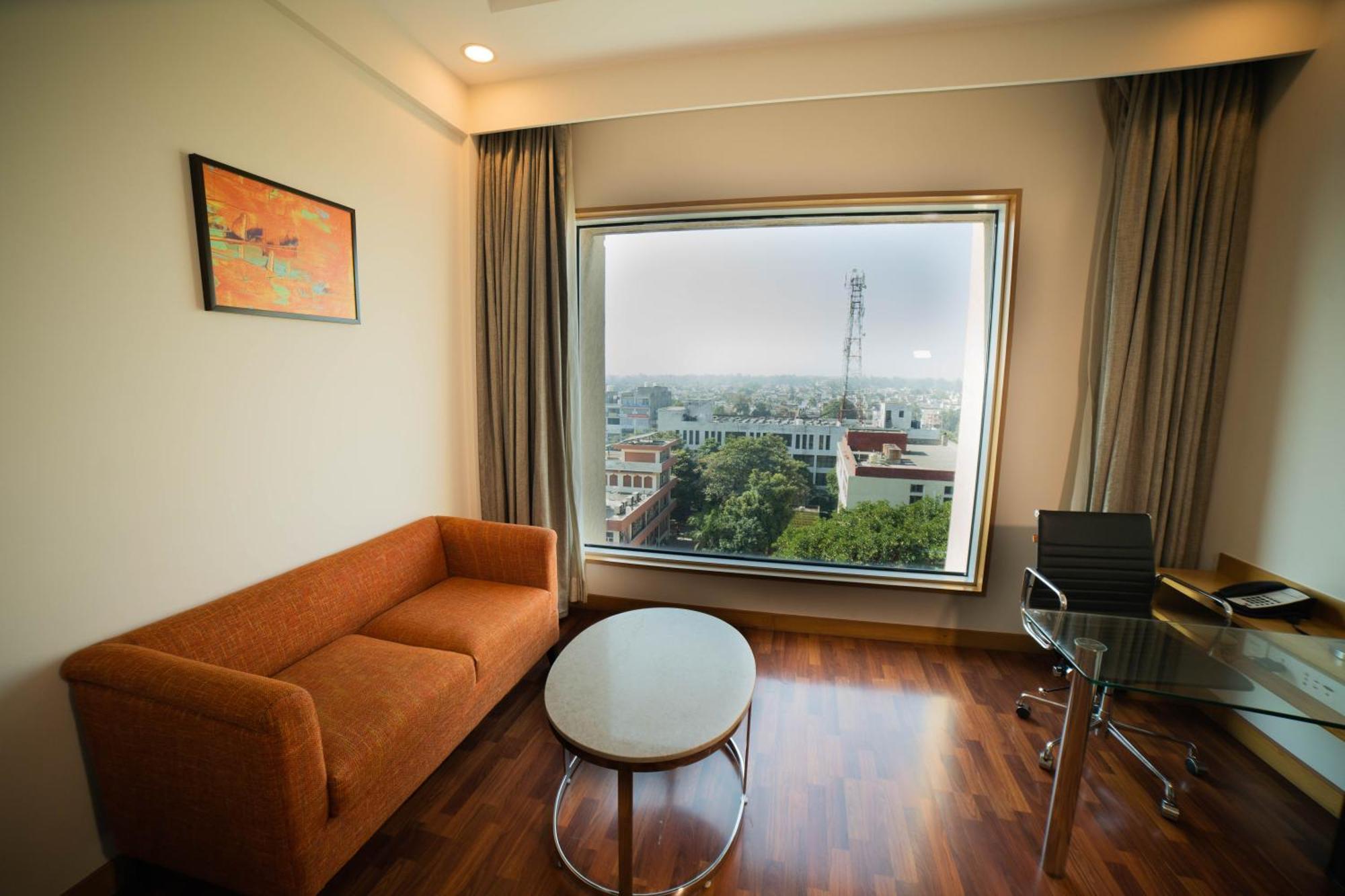 Holiday Inn Amritsar Ranjit Avenue By Ihg מראה חיצוני תמונה
